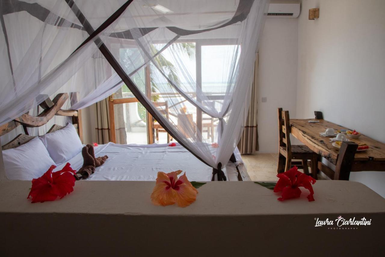 Dikoni Uroa Zanzibar Vera Beach Hotel By Moonshine מראה חיצוני תמונה