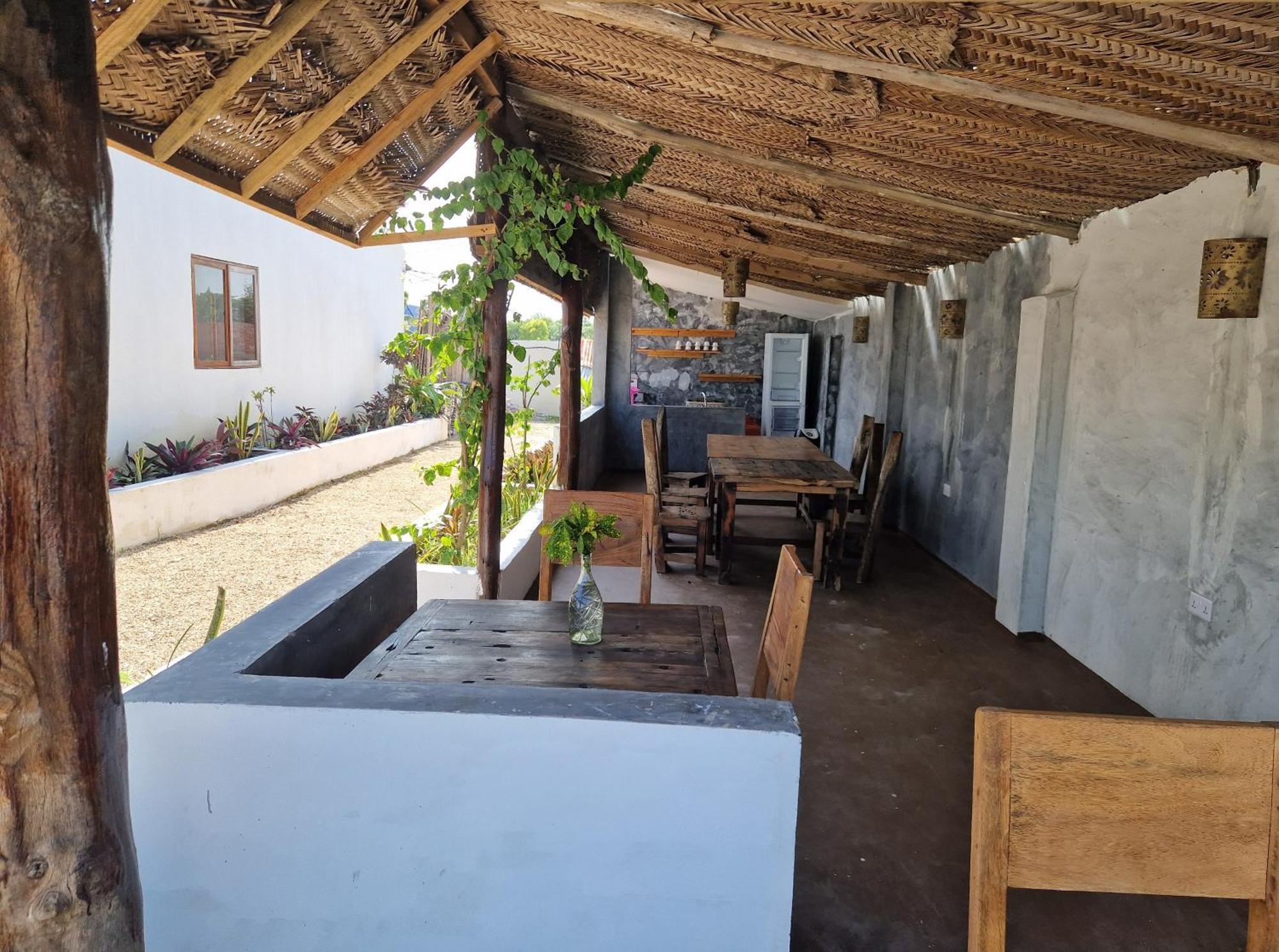 Dikoni Uroa Zanzibar Vera Beach Hotel By Moonshine חדר תמונה